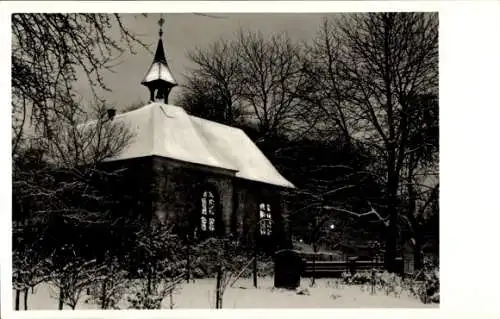 Ak Stadtwald Essen im Ruhrgebiet, Winterabend an der Klusenkapelle
