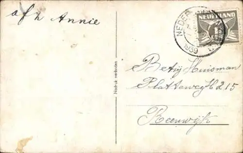 Ak Mädchen mit Puppe, Portrait