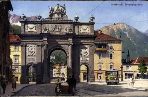 Ak Innsbruck Tirol, Triumphpforte