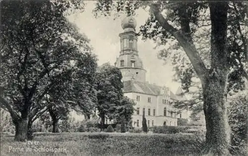 Ak Jever in Oldenburg Friesland, Schlosspark, Schloss, Bäume, Grünanlage