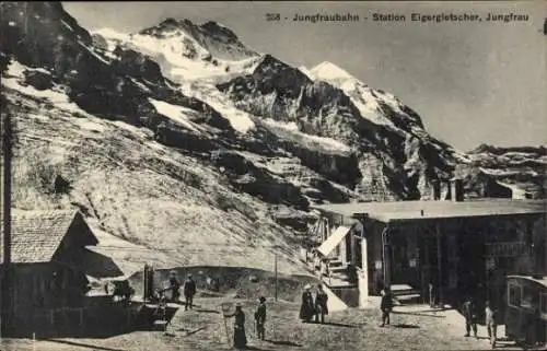 Ak Kanton Bern, Eiger, Mönch, Jungfrau, Jungfraubahn, Station Eigergletscher, hohe Berge, Mens...