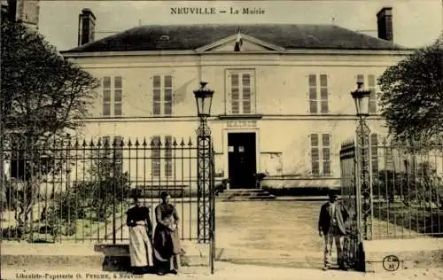 Ak Neuville sur Oise Val-d’Oise, Historisches Gebäude, elegant, zwei Personen im Vordergrund, Mai