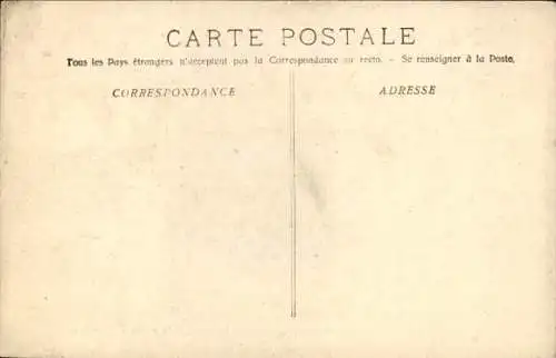 CPA Grandes Manoeuvres Navales, Defile a la revue d'Honneur