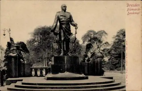 Ak Dresden Altstadt Friedrichstadt, Bismarck-Denkmal, Statue von Otto von Bismarck, Parklandsc...