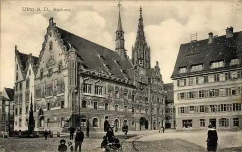 Ak Ulm an der Donau Baden Württemberg, Partie am Rathaus