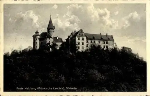 Ak Heldburg in Thüringen, Feste  Südseite, Burgenlandschaft, Wolken
