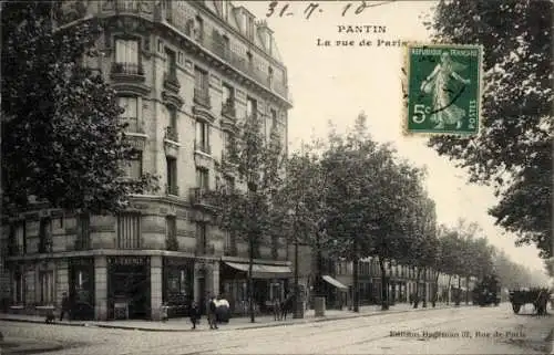 Ak Pantin Seine Saint Denis, Stadtansicht, La rue de Paris, historisches Gebäude, Bäume, Posts...