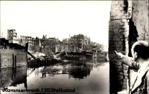 Ak Hamburg Hammerbrook, Trümmerlandschaft, Mittelkanaal, Hammerbrook, zerstörte Gebäude