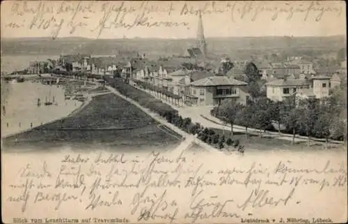 Ak Ostseebad Travemünde Lübeck, Blick vom Leuchtturm auf  Küstenlinie, Gebäude, Schiffe