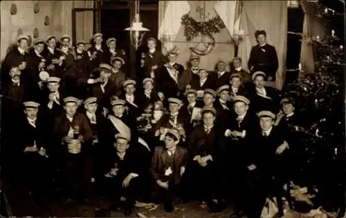 Foto Studentika Ak Gruppenbild der Studenten