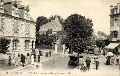 Ak Cabourg Calvados, L'Hotel des Postes, Rue de la Mer