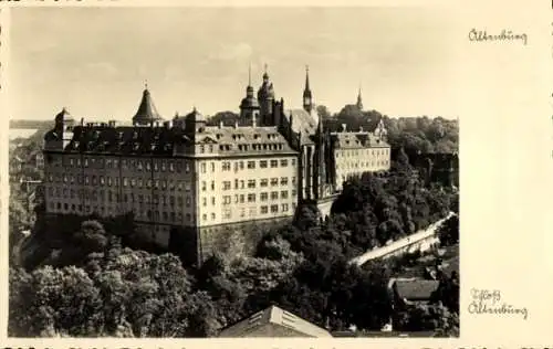 Ak Altenburg in Thüringen, Schloss  historische Architektur, grüne Umgebung, klare Sicht