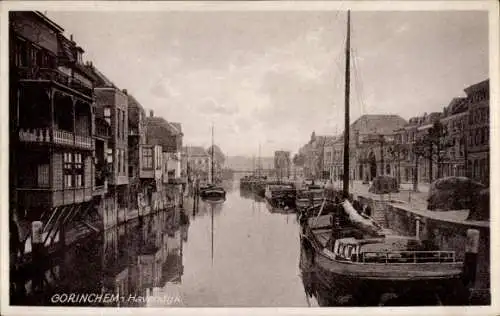 Ak Gorinchem Südholland Niederlande, Hafenansicht, Wasserweg, Schiffe, alte Gebäude, stilles W...
