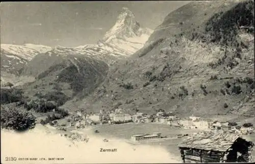 Ak Zermatt Kanton Wallis Schweiz, Ansicht des Matterhorns, Zermatt im Tal, Berglandschaft