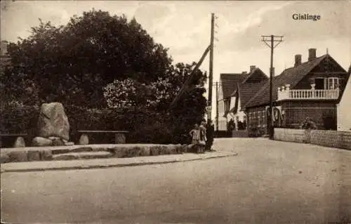Ak Gislinge Holbæk Holbaek Dänmark, Straßenansicht, Felsen
