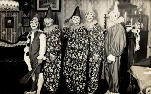 Foto Ak Karneval, Gruppe Harlekins