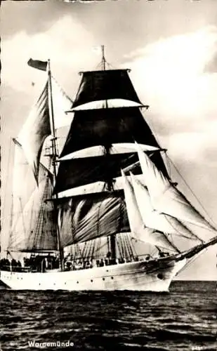Ak Ostseebad Warnemünde Rostock, Segelschiff auf hoher See