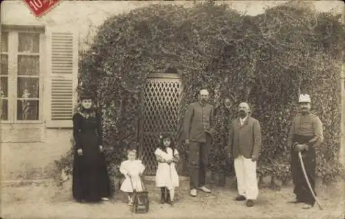 Foto Ak Grenoble Isère, Gruppenbild