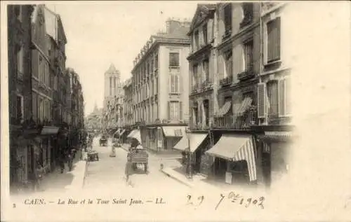 CPA Caen Calvados, Rue et la Tour Saint Jean