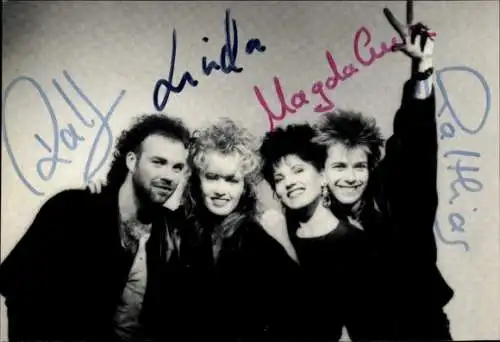 Foto Ak Gruppe Xanadu, Autogramme