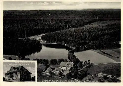 Ak Grafenhausen im Schwarzwald, Luftaufnahme, Wald, Schluchsee, Gasthaus zur Krone, Pension