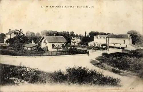 Ak Ballancourt Essonne, Straßenszene mit Häusern, Bäumen und einem Fahrradfahrer