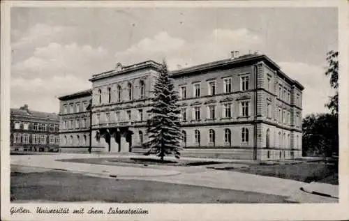 Ak Giessen Gießen an der Lahn Hessen, Universität mit chem. Laboratorium, Grünes Gelände, Hist...