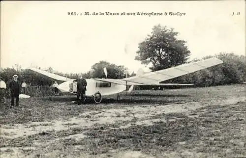 CPA Aviation, M. de la Vaux et son Aeroplane a Saint Cyr