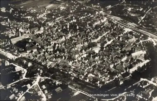 Ak Memmingen in Schwaben, Fliegeraufnahme