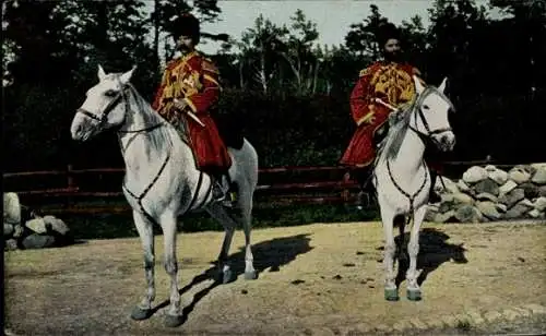 Ak Russische Krieger zu Pferden, Russische Tracht