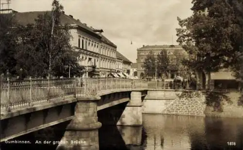 Ak Gussew Gumbinnen Ostpreußen, An der großen Brücke