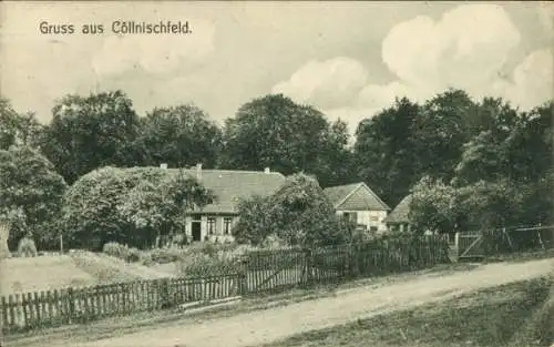 Ak Köllnischfeld Cöllnischfeld Springe am Deister, Hausansicht, ländliche Umgebung, Zaun, Stra...