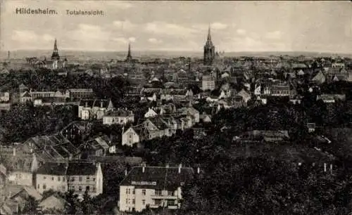 Ak Hildesheim in Niedersachsen, Hildesheim Totalansicht, Stadtansicht mit Dächern, Türmen auf ...