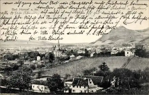 Ak Bad Honnef am Rhein, Panoramablick auf  Weinberge, Kirche, ruhige Landschaft