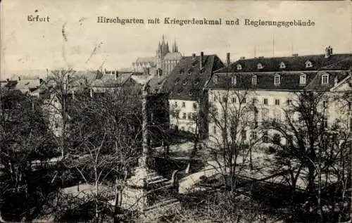 Ak Erfurt in Thüringen,  Hirschgarten, Kriegerdenkmal, Regierungsgebäude