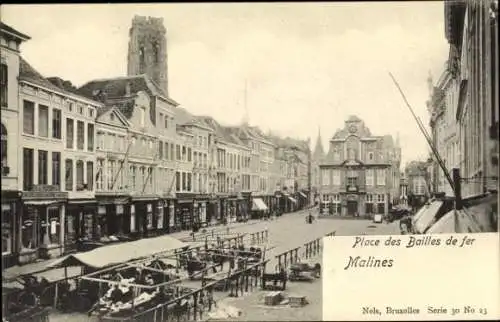 Ak Mechelen Mecheln Malines Flandern Antwerpen, Blick auf Platz, historische Gebäude, Marktstä...
