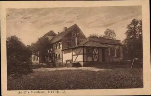 Ak Stiebitz Bautzen Oberlausitz, Adolf's Gasthaus, historische Architektur, ländliche Umgebung