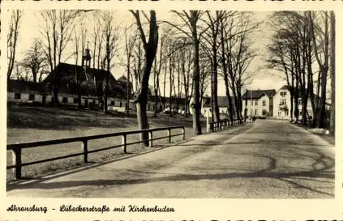 Ak Ahrensburg in Holstein, Lübecker Straße und Kirchenbuden