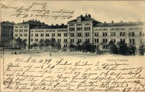 Ak Kiel, Marine-Kaserne,  Architektur, Menschen auf der Straße