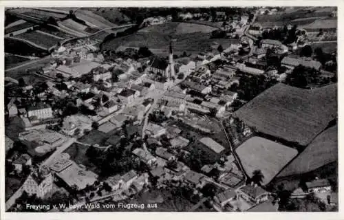 Ak Freyung im Bayerischen Wald, Fliegeraufnahme, Gasthaus zum Passauer Hof