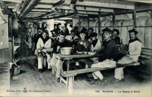 CPA Marine Francaise, Le Repas à Bord