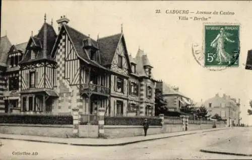 CPA Cabourg Calvados, Avenue du Casino, Villa Berthe