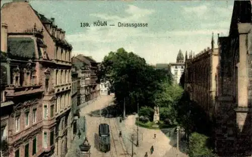 Ak Köln am Rhein, Ansicht der Drususgasse, historische Gebäude, Menschen und Straßenbahn