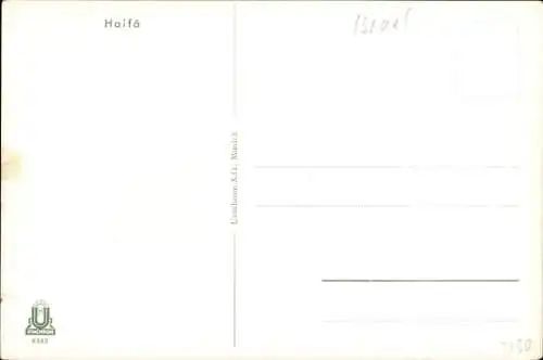 Ak Haifa Israel, Panoramablick auf eine Stadt, Meer im Hintergrund, beeindruckende Architektur
