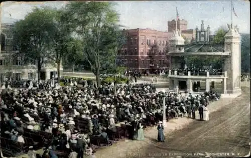 Ak Rochester New York USA, Ausstellung, Tribüne, Besucher