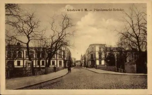 Ak Güstrow in Mecklenburg, Pferdemarkt Brücke