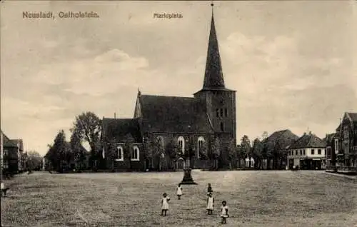 Ak Neustadt in Holstein, Marktplatz