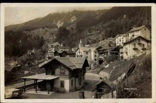 Ak Finhaut Kanton Wallis, Teilansicht, Bahnstation