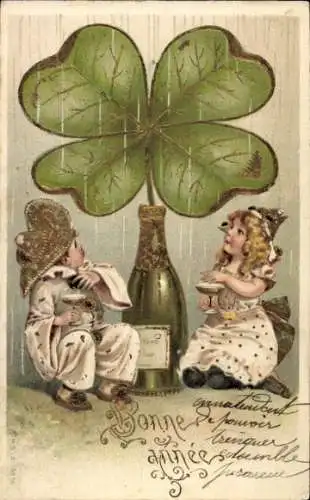 Präge Ak Glückwunsch Neujahr, Kleeblatt, Kinder, Sektflasche