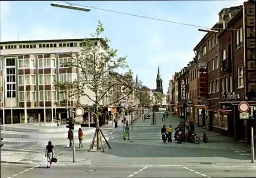 Ak Viersen in Nordrhein Westfalen, Hauptstraße in  moderne Architektur, Fußgängerzone, Bäume, ...
